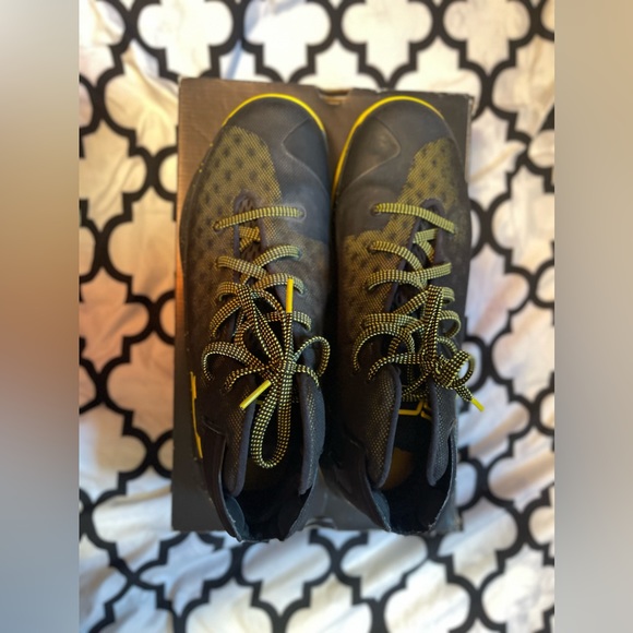 CURRY 3 CAMO SC BASKETBALL SHOES SIZE 9 - Picture 5 of 6